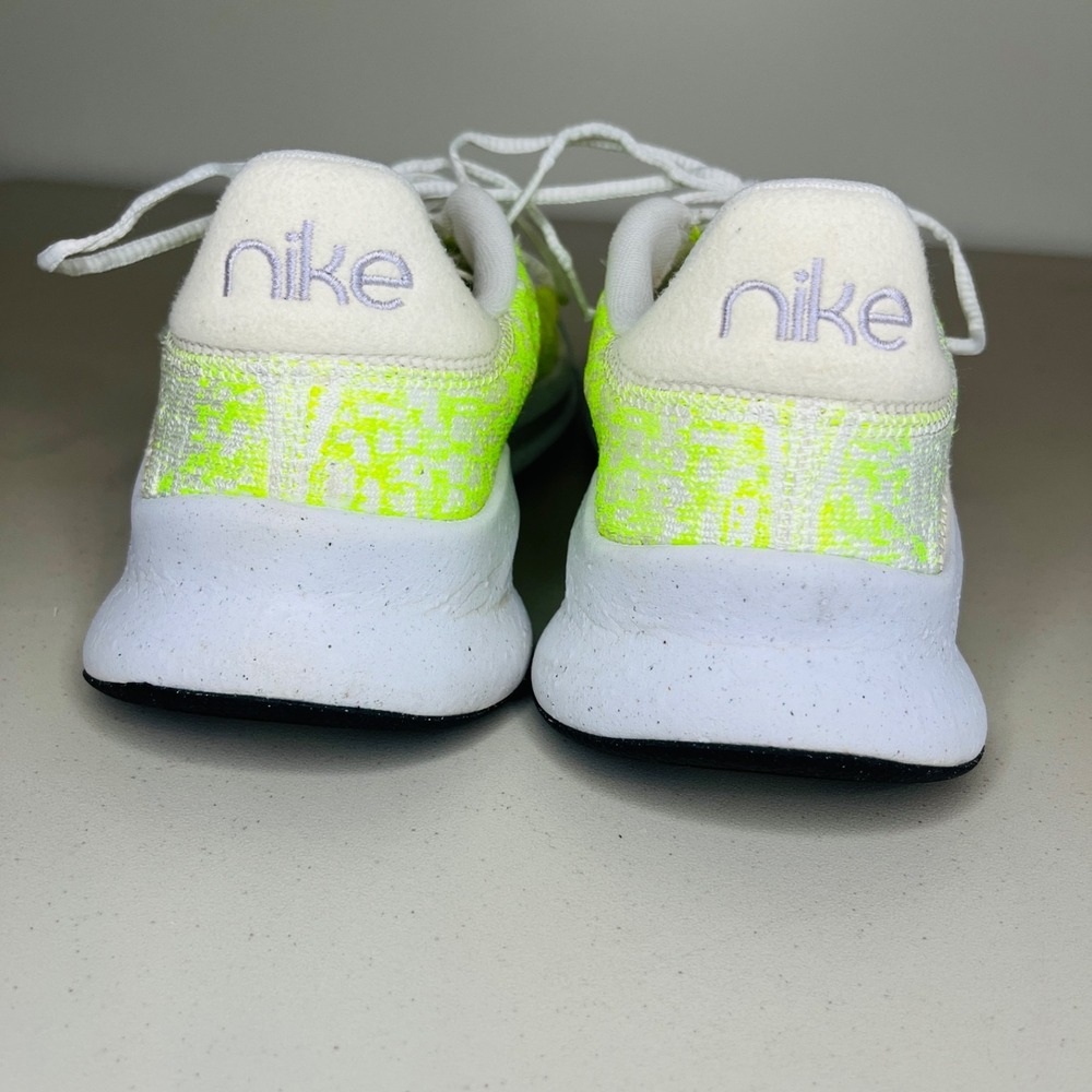 Nike SuperRep Go 3 Flyknit Next Nature in White Volt Women's 10 Cross Training - Picture 3 of 5